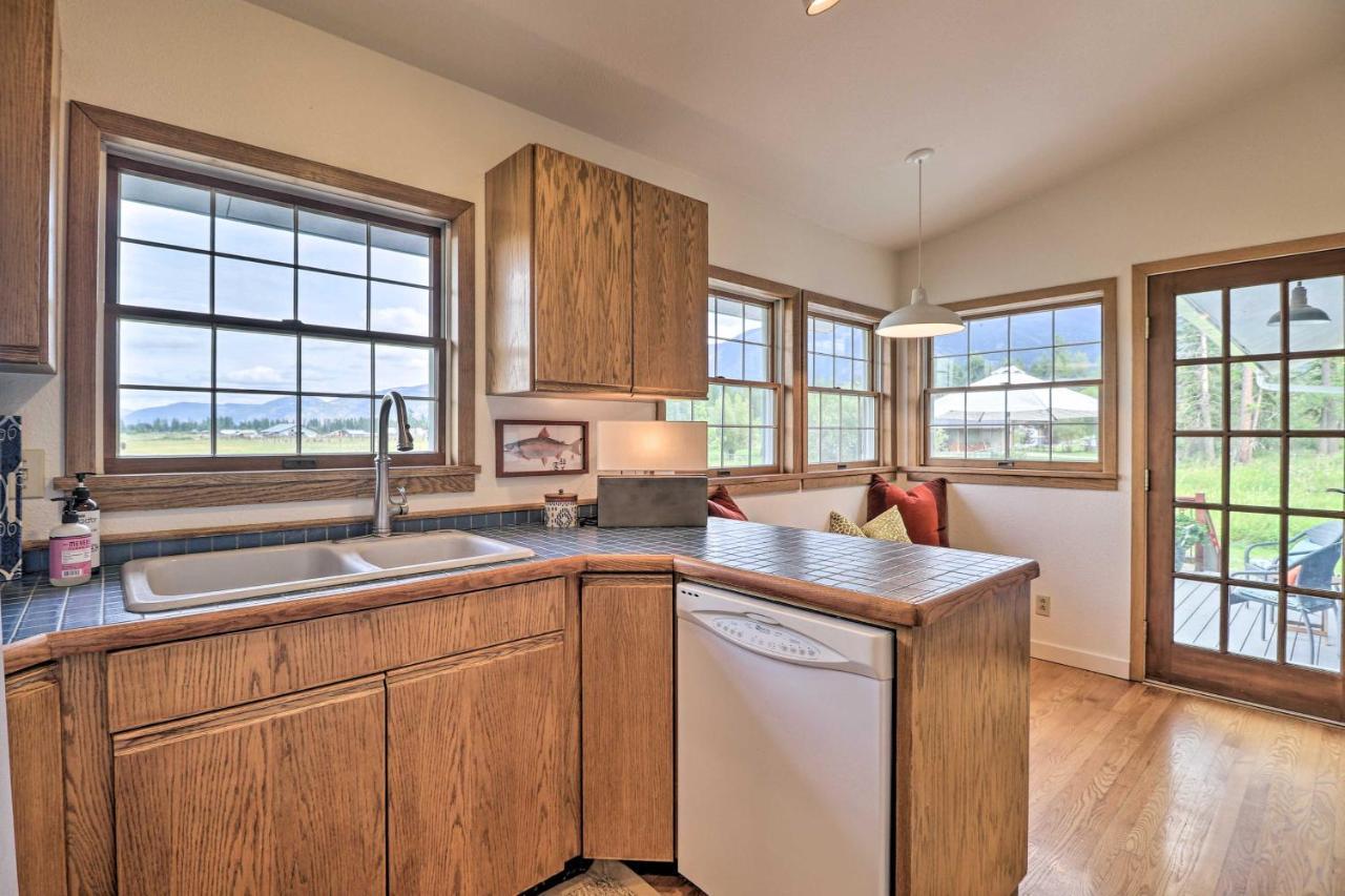 Montana Cottage Easy Drive To Glacier Natl Park! Columbia Falls Eksteriør billede